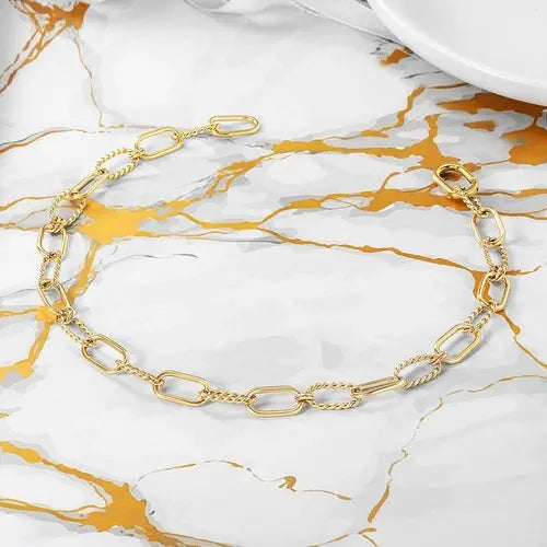 THREADER INTERLOCKING NECKLACE My Store