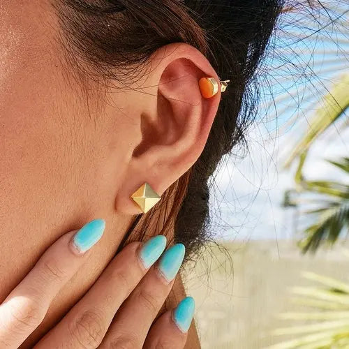 Thumbtack Stud Earrings    My Store
